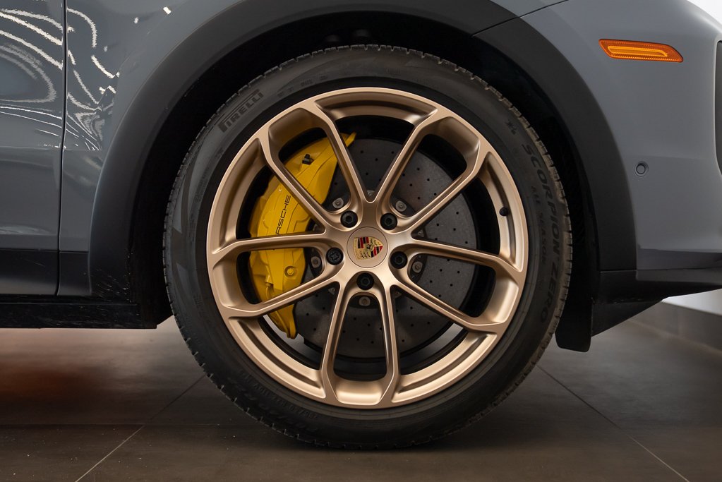 2024 Porsche Cayenne Turbo GT Grey Kirkland - photo #8