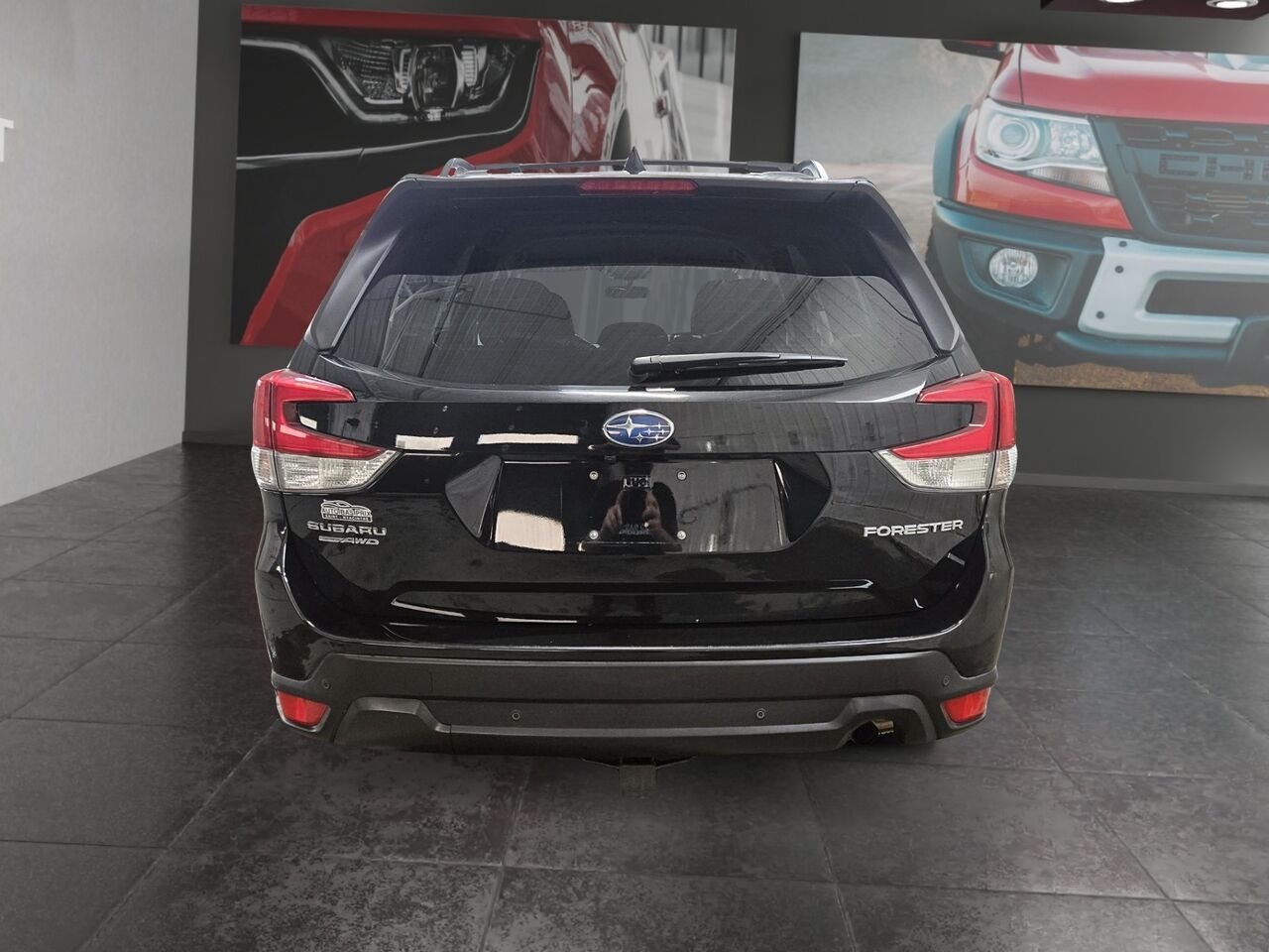 2019 Subaru Forester 2.5i Tourisme avec ensemble EyeSight Black Saint-Hyacinthe - photo #4