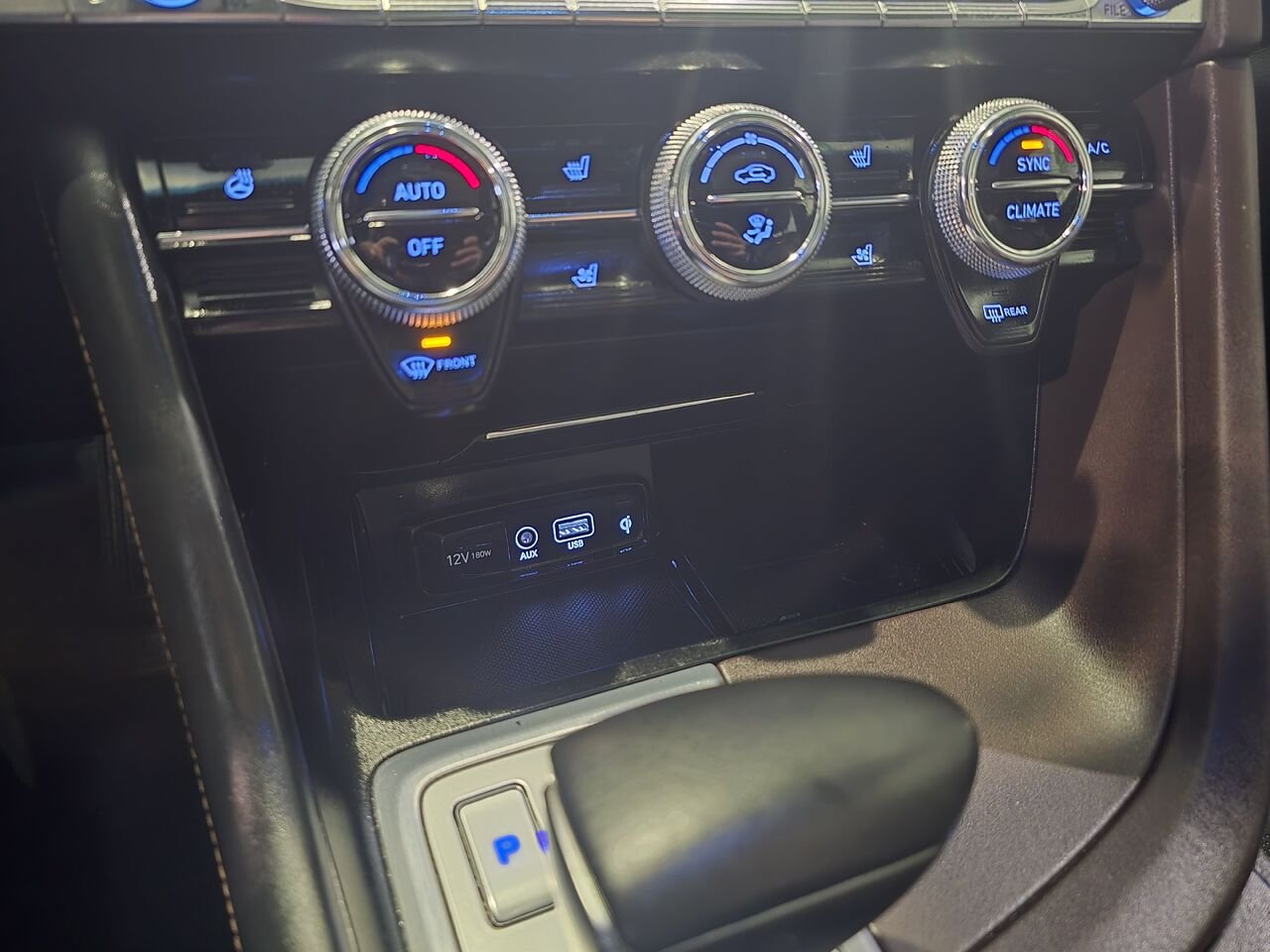Genesis G70 2019 Noir Longueuil, - photo #24