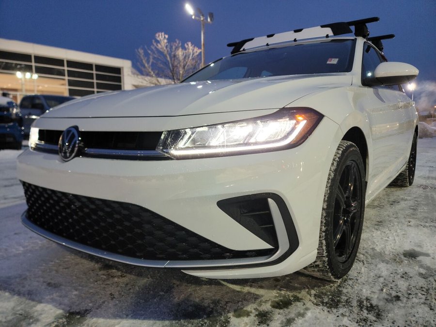 VOLKSWAGEN JETTA 2025 2025 Blanc