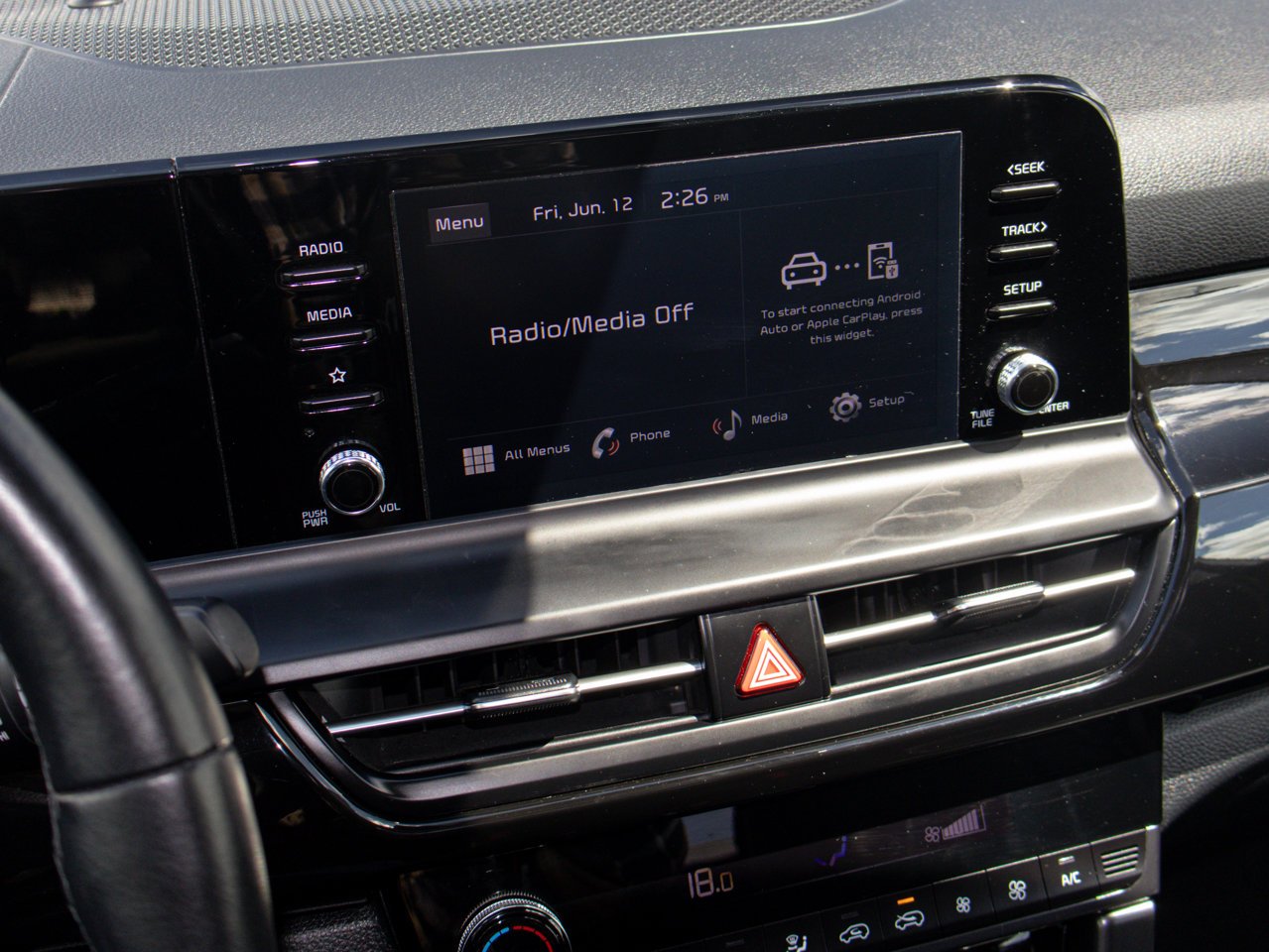 2025 Kia Seltos EX AWD White Sherwood Park - photo #24