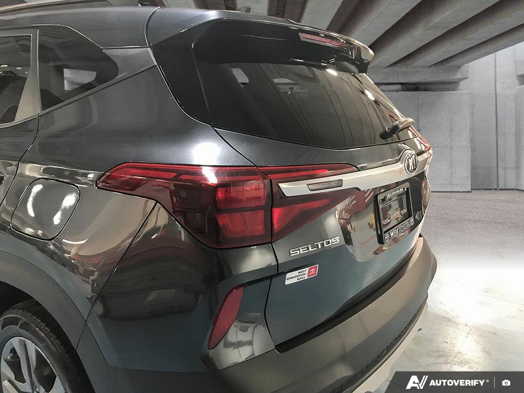 2021 Kia Seltos 2600984B | LX gray Edmonton - photo #10