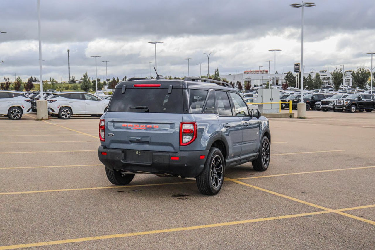 2025 Ford Bronco Sport Outer Banks 4x4 Azure Gray Metallic Sherwood Park - photo #8