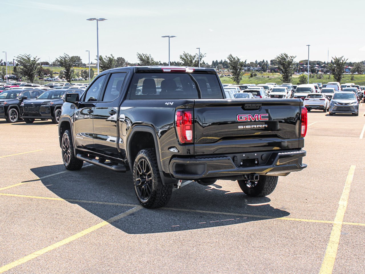 2024 GMC Sierra 1500 4WD Crew Cab 147 Pro Black Sherwood Park - photo #5