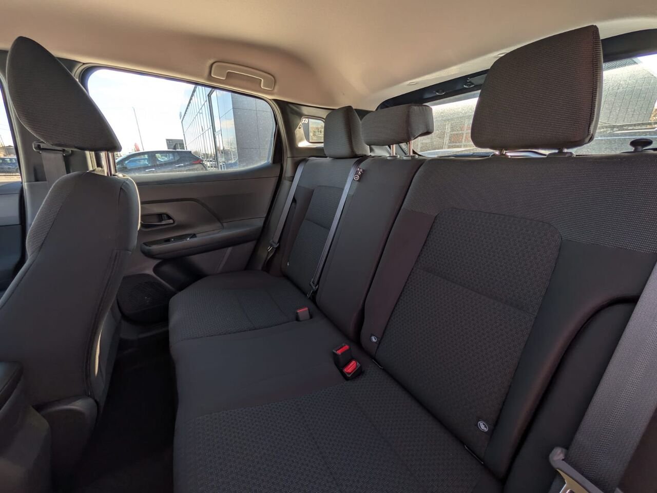 NISSAN Kicks KICKS S 2026 Gris poudre métallisé Châteauguay - photo #13