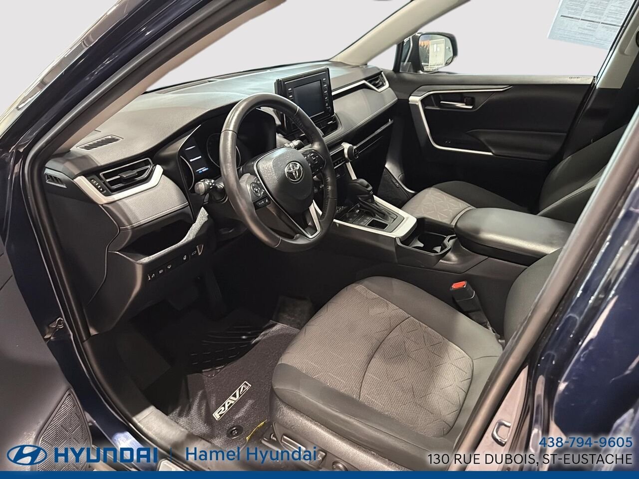 2019 Toyota RAV4 Blue Saint-Eustache - photo #8