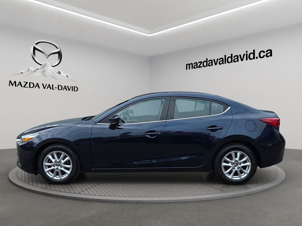 Mazda Mazda3 GS BM 2018 Bleu Val-David - photo #1