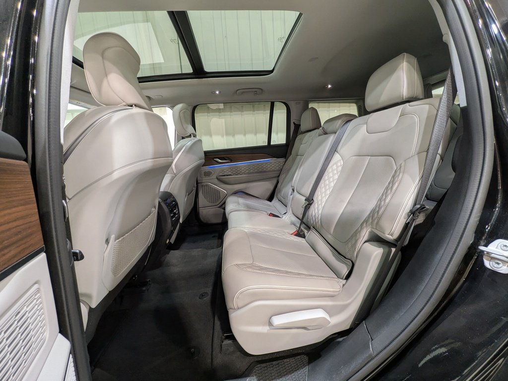 2022 Jeep Grand Cherokee L Summit 4x4 Black Val-David - photo #12