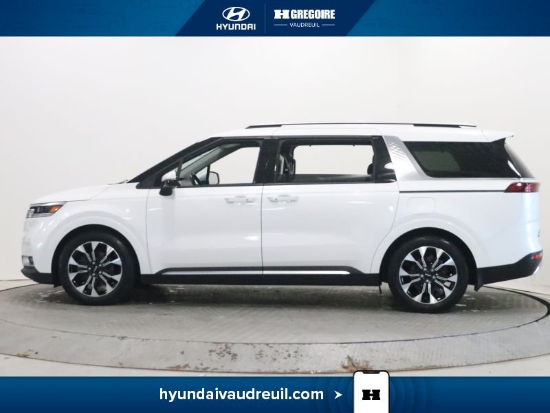 2022 Kia Carnival White Laval - photo #5