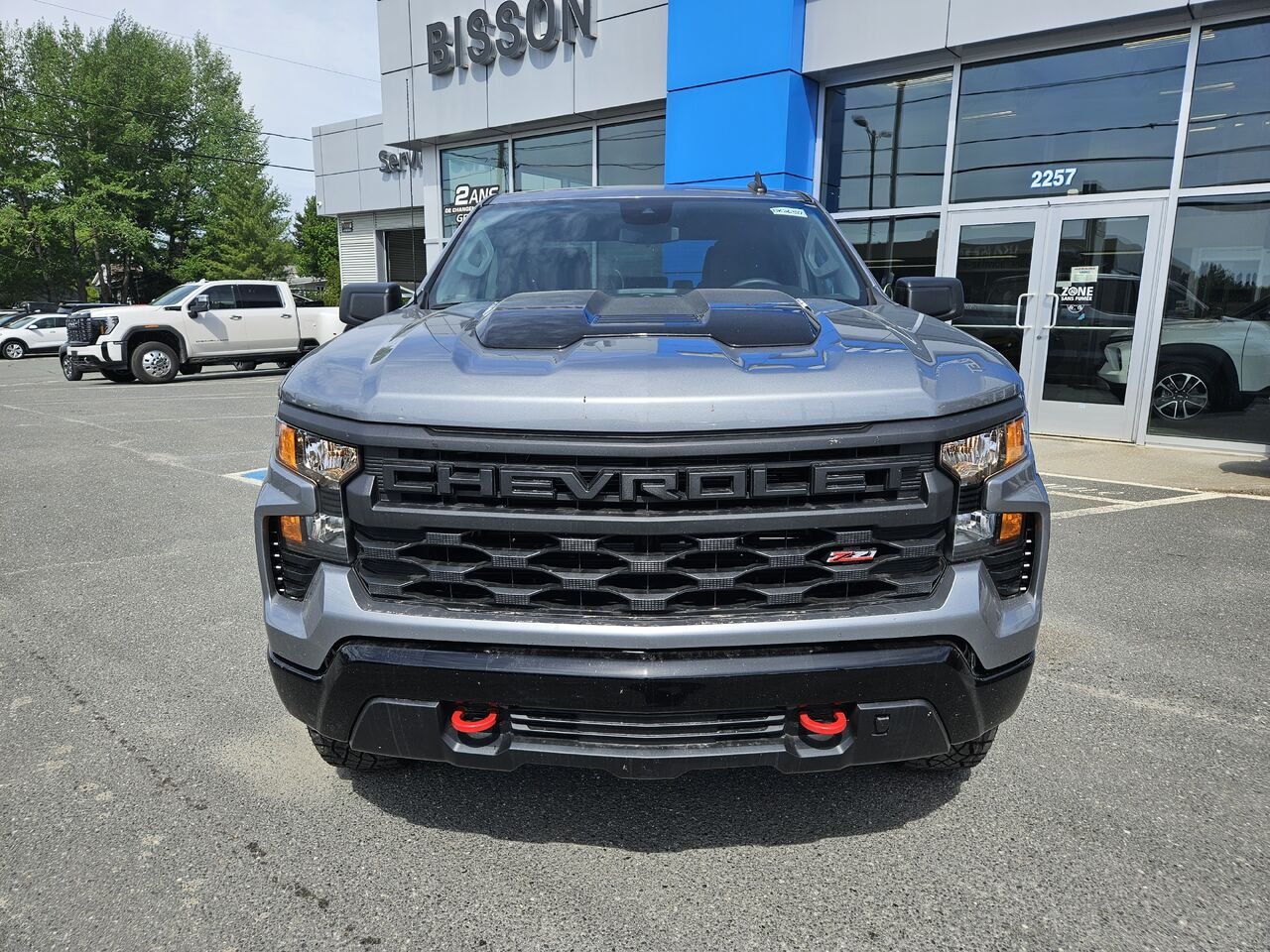 2026 Chevrolet Silverado 1500 Custom Trail Boss cabine multiplace 4RM 157 po Sterling Grey Metallic Thetford Mines - photo #3