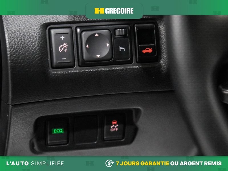 Nissan Sentra 2019 Gris Blainville - photo #16