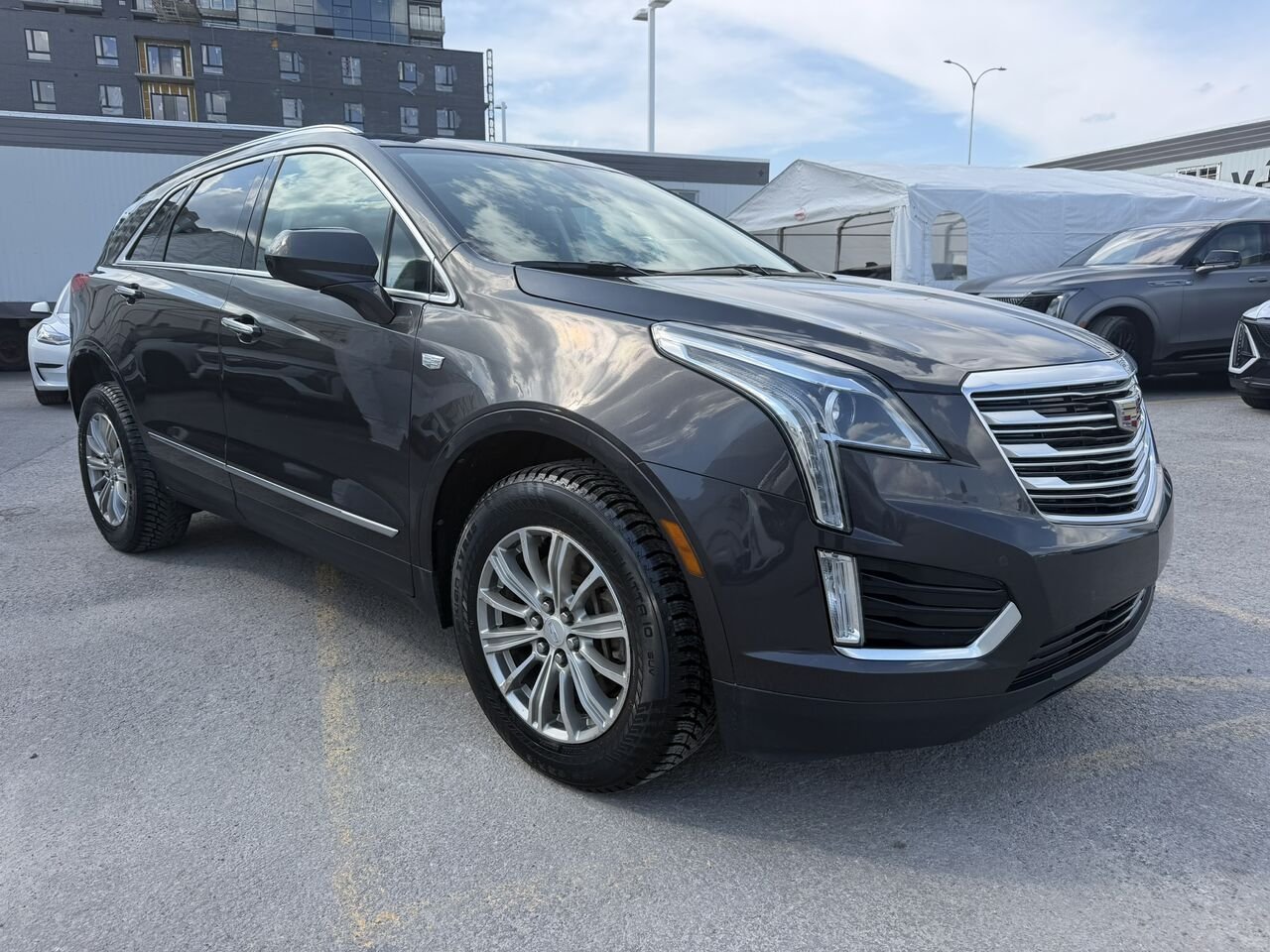 2017 Cadillac XT5 LUXURY AWD V6 3.6 Grey Laval - photo #3
