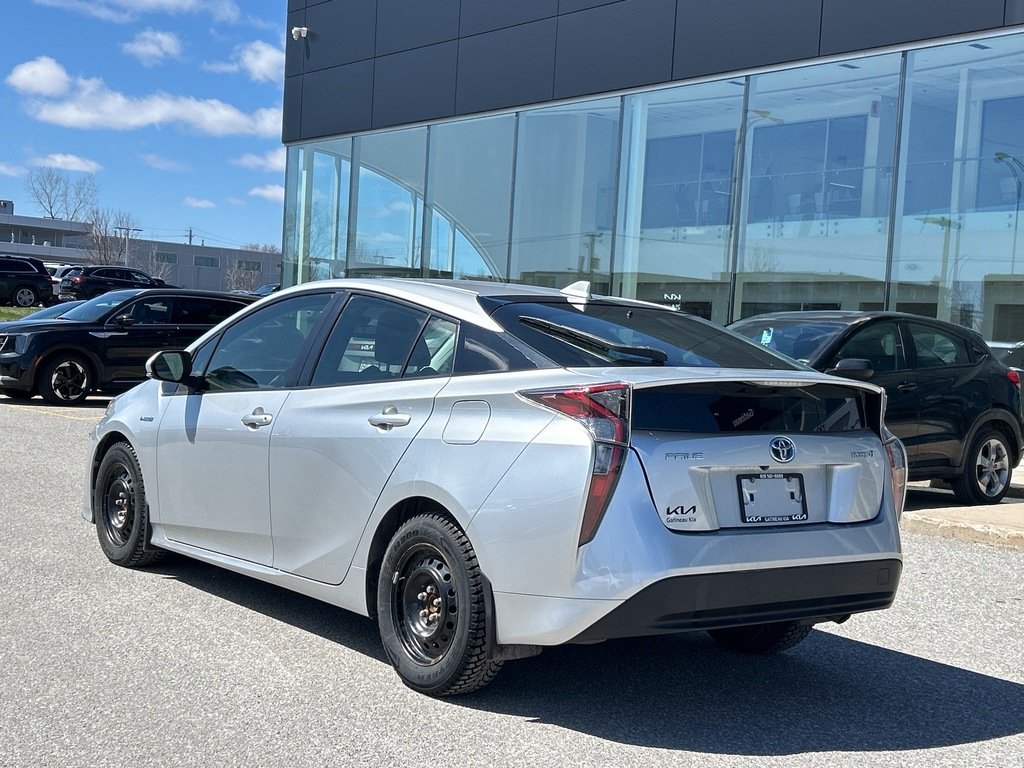 2017 Toyota Prius Grey Gatineau - photo #2