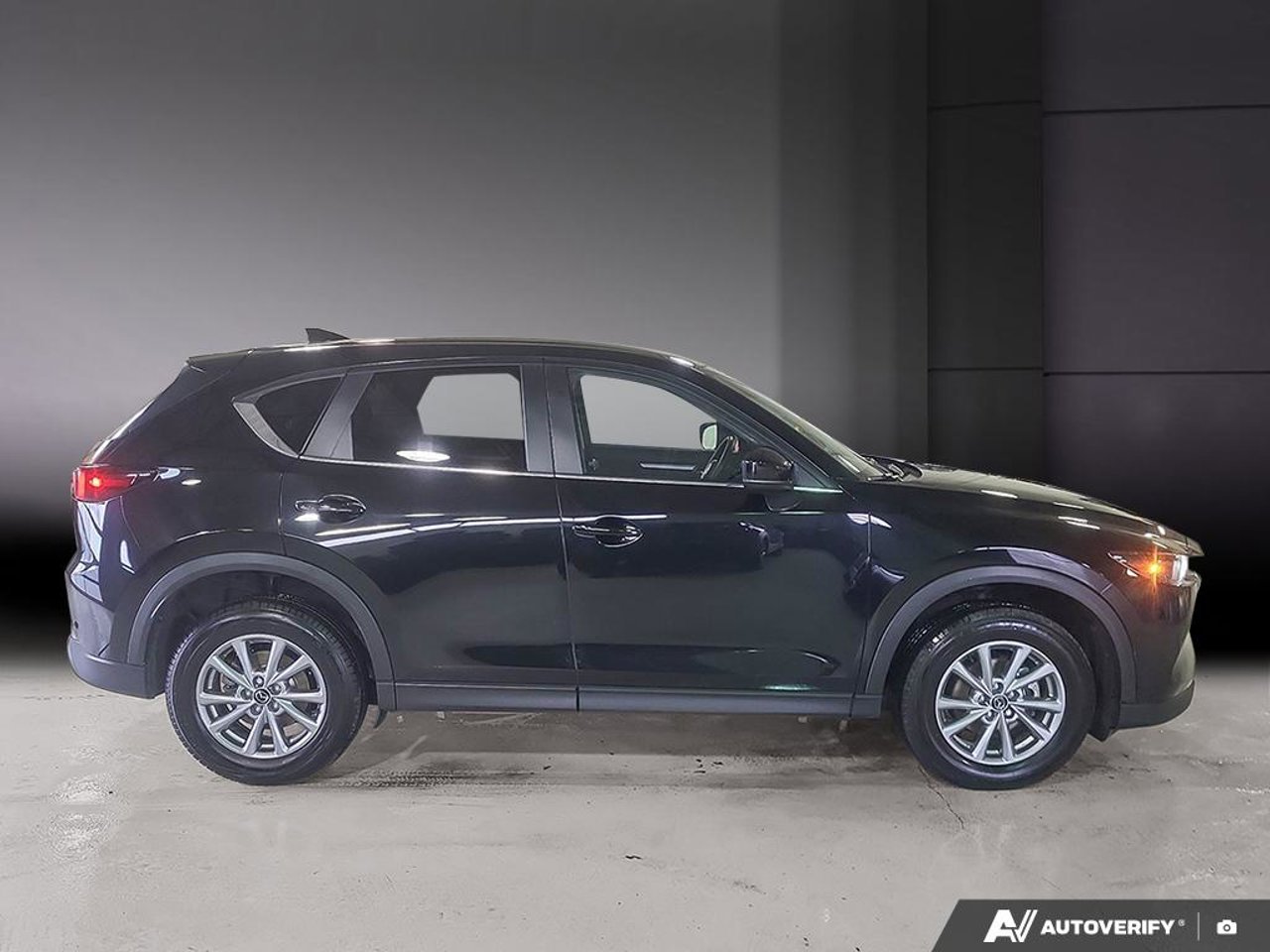 Mazda CX-5 JM3KFBCL7R0508494 2024 Gris Mirabel - photo #5