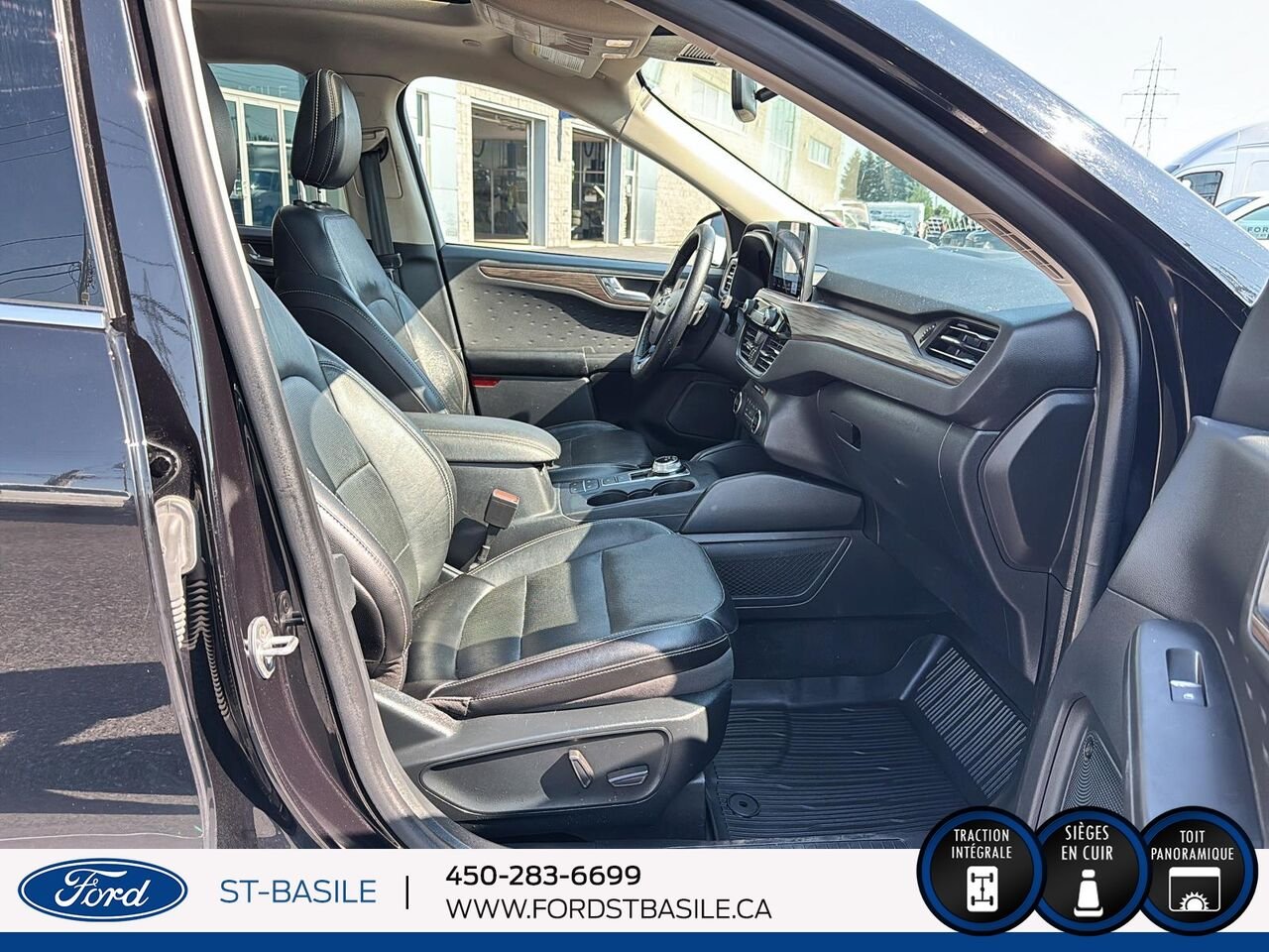 2020 Ford Escape Black Saint-Basile-le-Grand - photo #11