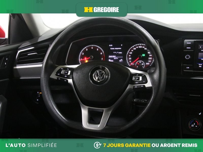2019 Volkswagen Jetta Red Laval - photo #18