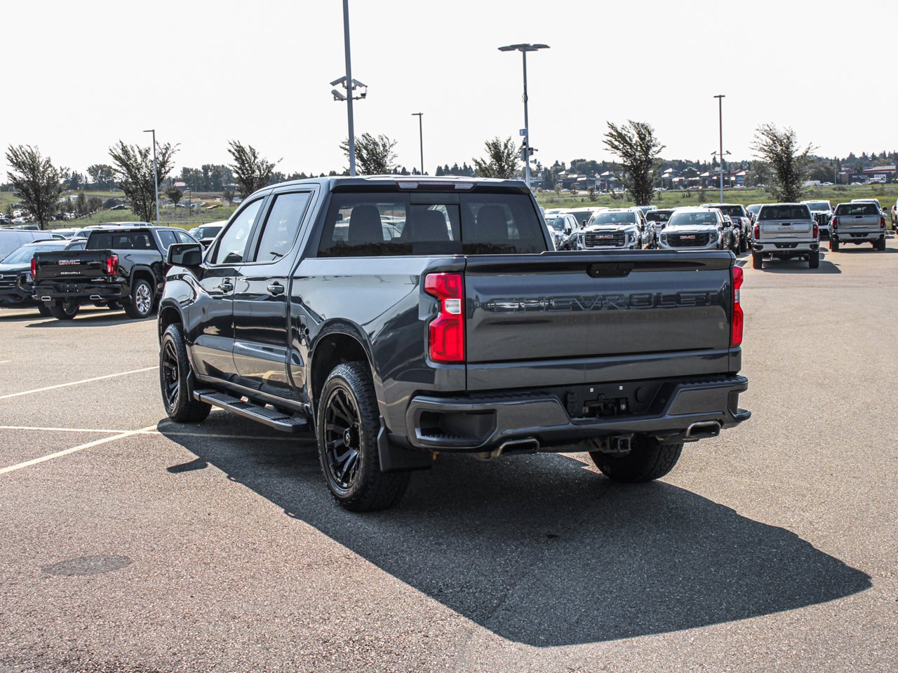 2019 Chevrolet Silverado 1500 4WD Crew Cab 147 RST Grey Sherwood Park - photo #5