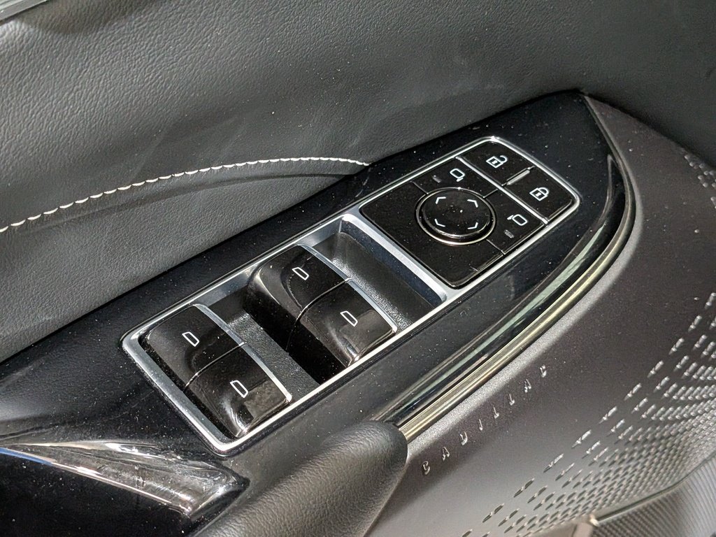 Cadillac LYRIQ 4dr Tech w/1SA 2024 Argent Val-David - photo #33