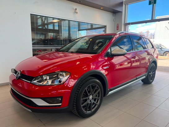 2017 Volkswagen Golf Alltrack 2017 Red