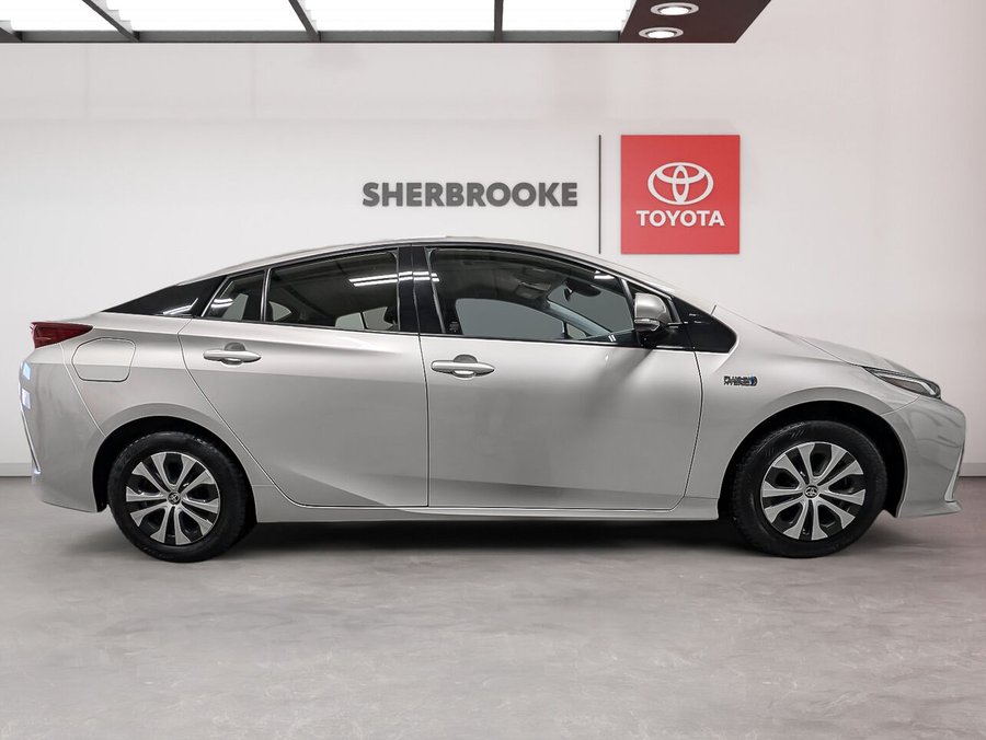 2020 Toyota Prius Prime 2020 Titanium Glow