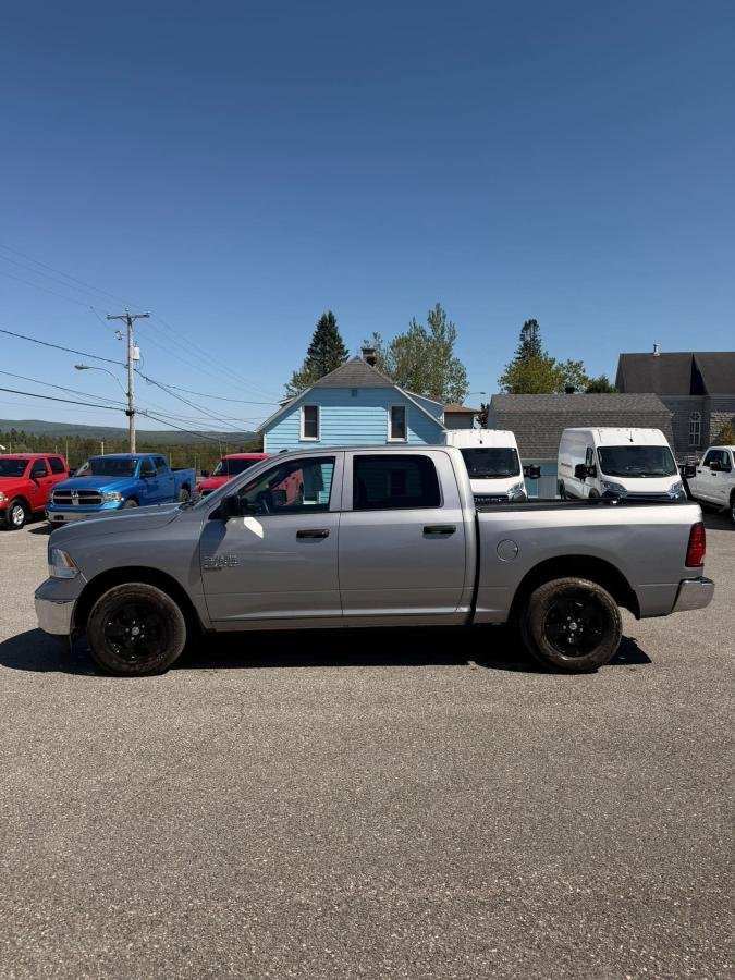 2023 RAM 1500 Classic Grey Lac Mégantic - photo #1