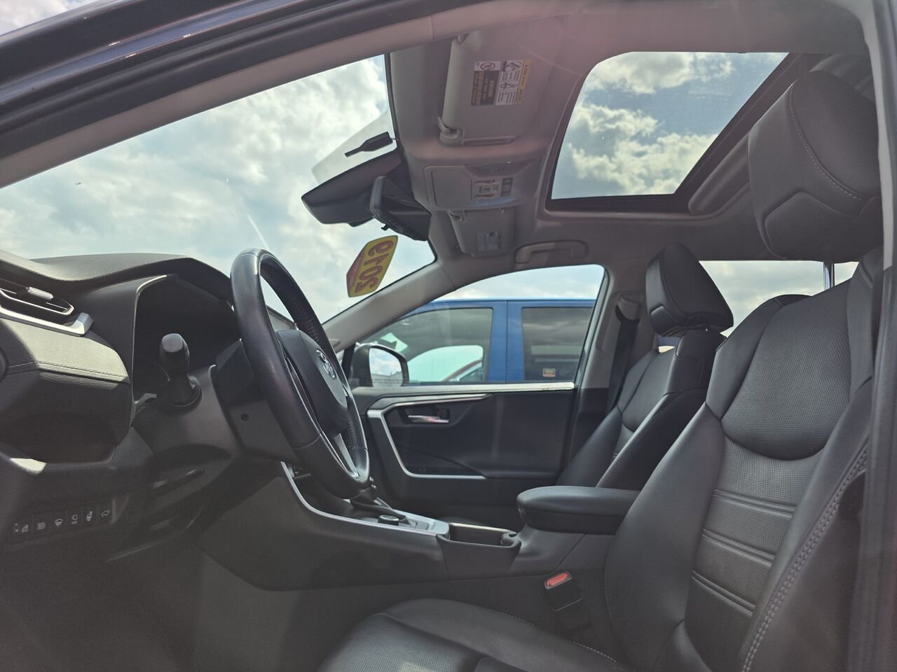 2019 Toyota RAV4 Hybrid Limited Grey Rouyn-Noranda - photo #11