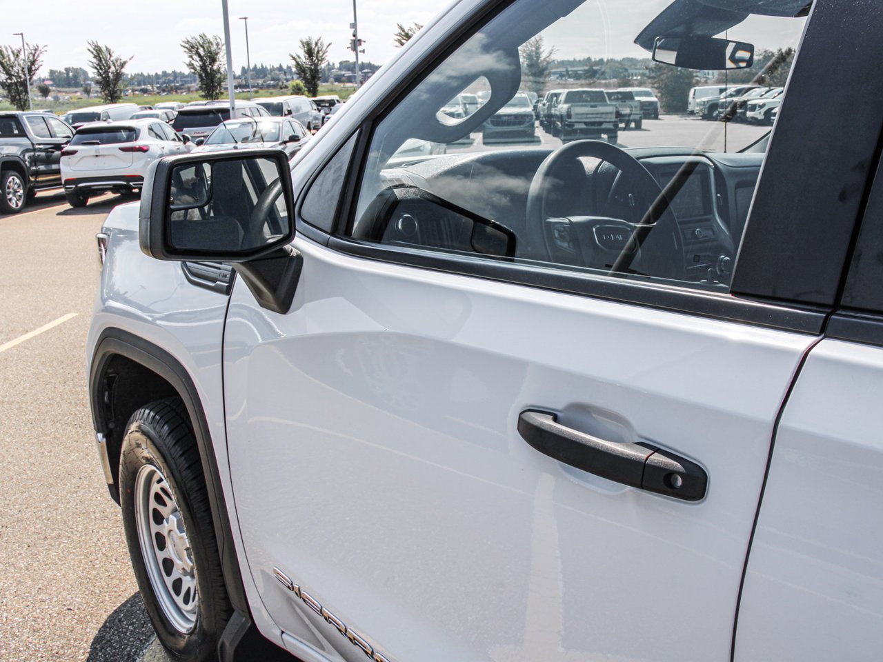 2023 GMC Sierra 1500 4WD Crew Cab 157 Pro White Sherwood Park - photo #12
