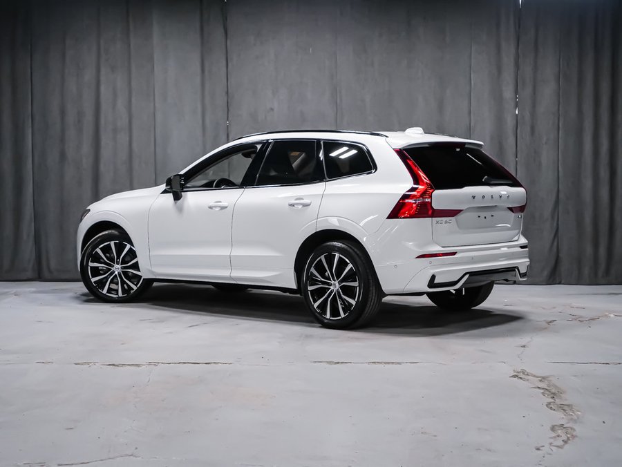 Volvo XC60 B5 PLUS DARK CLIMATE 2025 Blanc