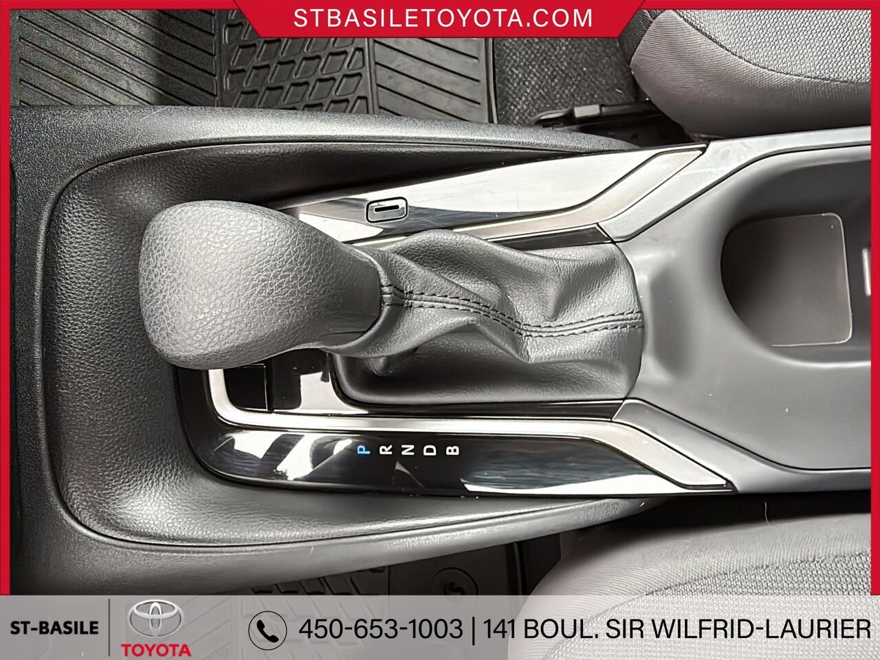2023 Toyota COROLLA Classic Silver Metallic Saint-Basile-le-Grand - photo #17