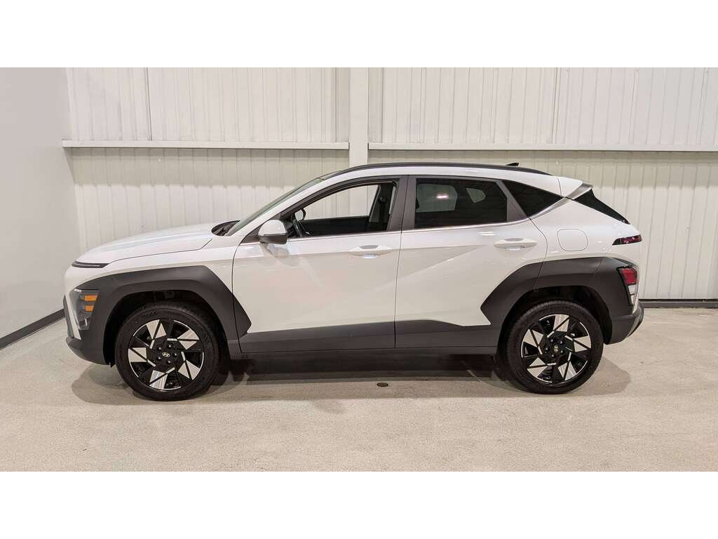 Hyundai Kona 2.0L Preferred AWD w/Trend Package 2025 Blanc Val-David - photo #4