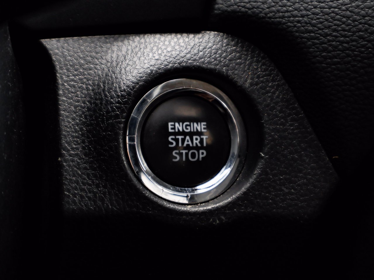 2024 Toyota RAV4 XLE AWD Black Sherwood Park - photo #23