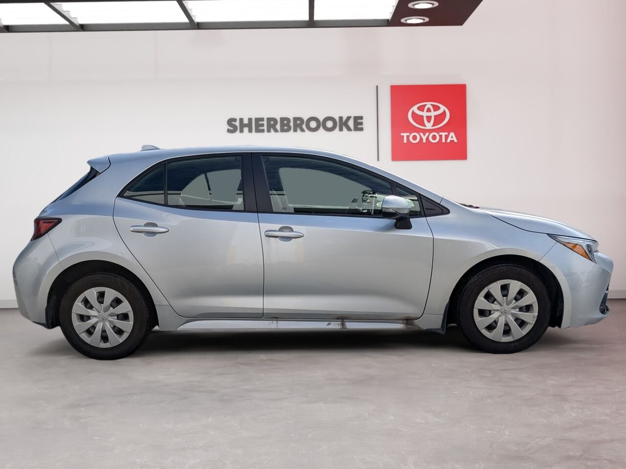 2023 Toyota Corolla Hatchback JTNK4MBE5P3203614 Grey Sherbrooke - photo #3