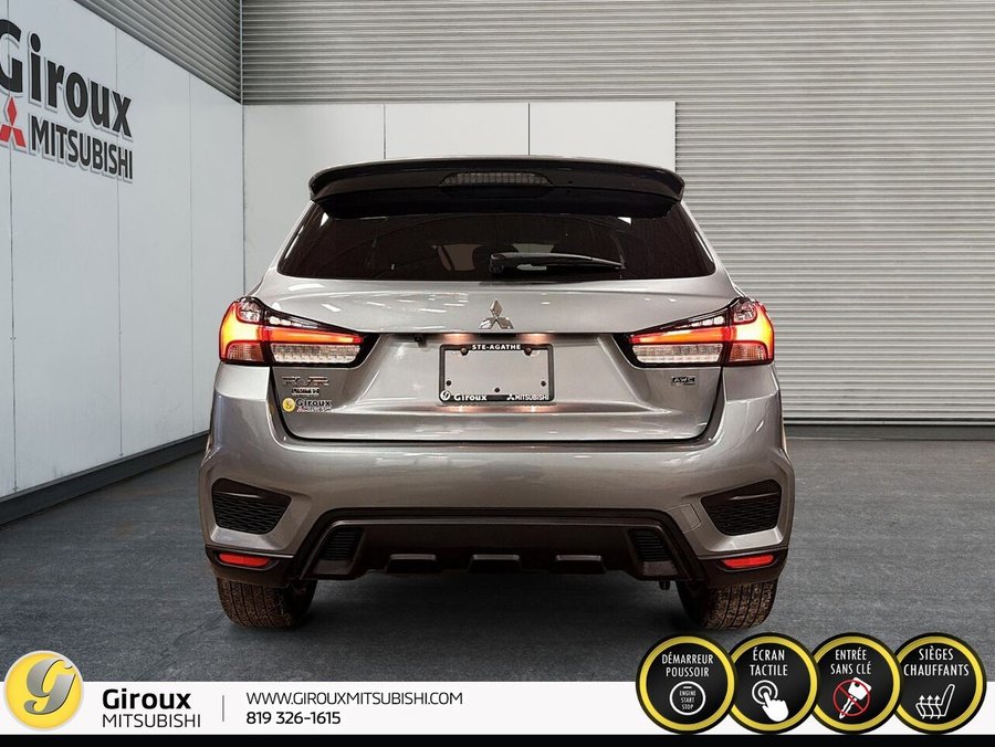 Mitsubishi RVR LE AWC 2023 Gris