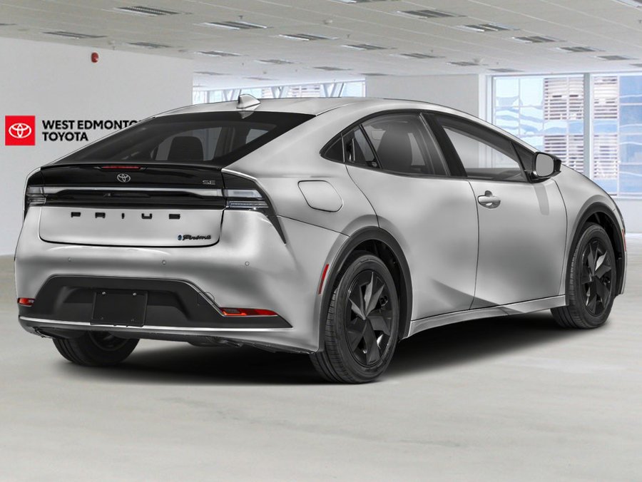 2026 Toyota Prius Plug-In Hybrid 2026 Cutting Edge Silver
