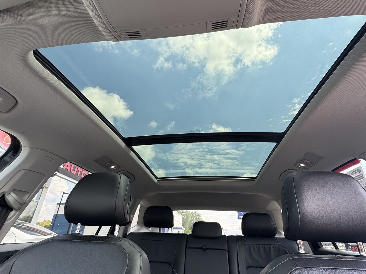 2018 Volkswagen Tiguan Highline Black Granby - photo #13