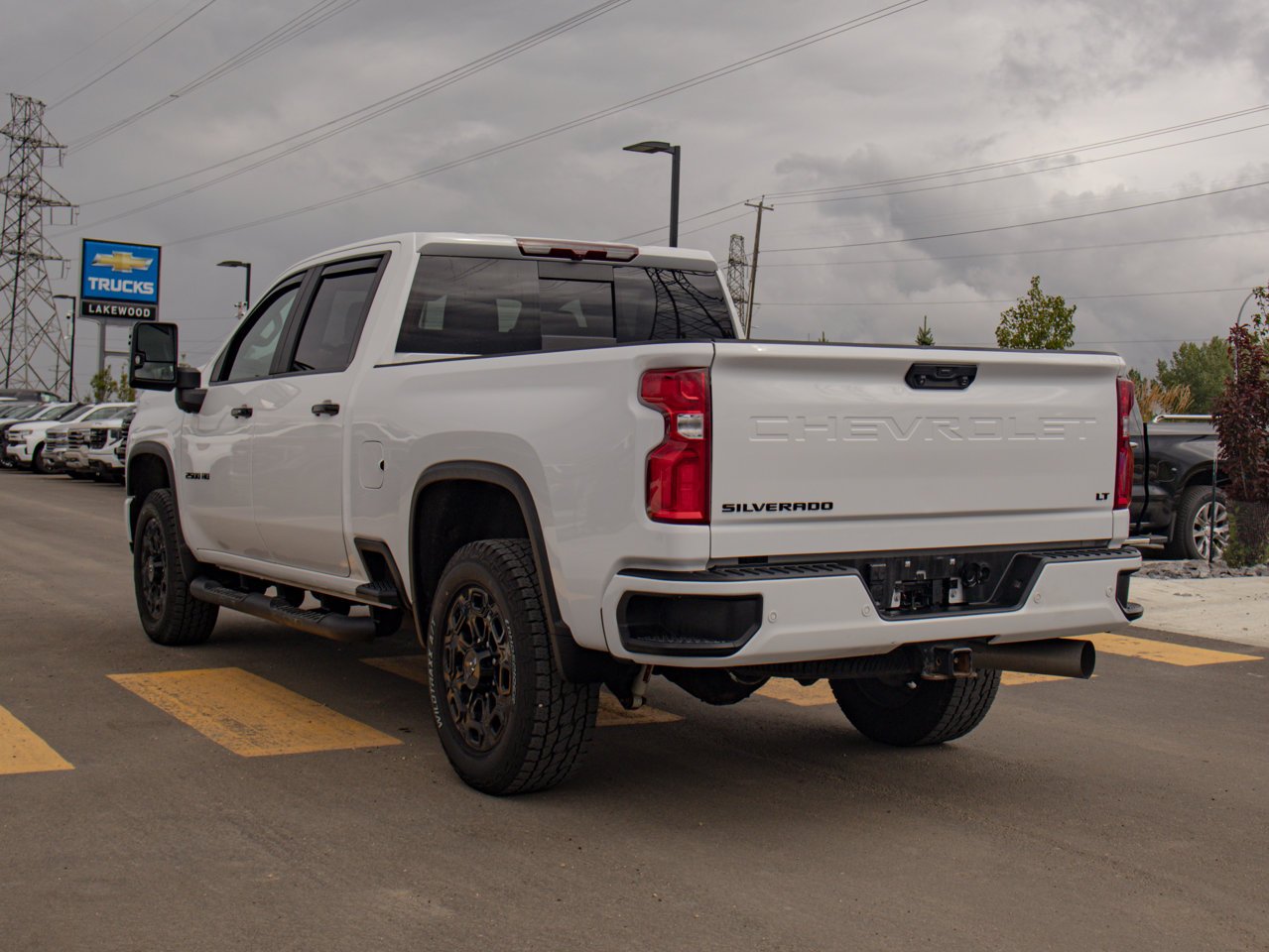2024 Chevrolet Silverado 2500HD 4WD Crew Cab 159 LT White Sherwood Park - photo #7