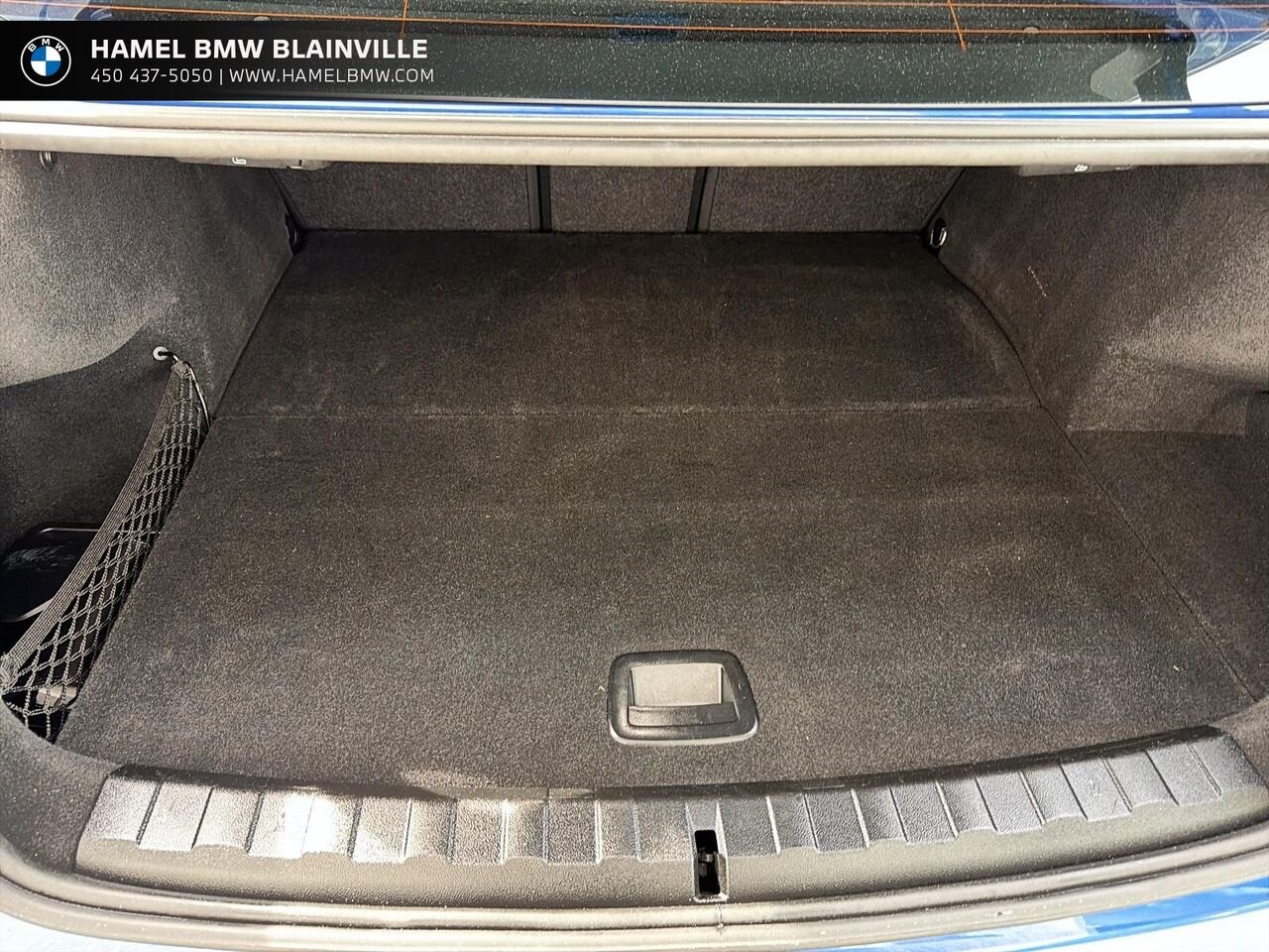2022 BMW 3 Series 330e xDrive hybride rechargeable Blue Blainville - photo #5