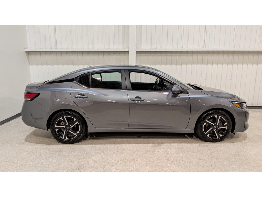 Nissan Sentra SV CVT 2024 Gris Val-David - photo #7