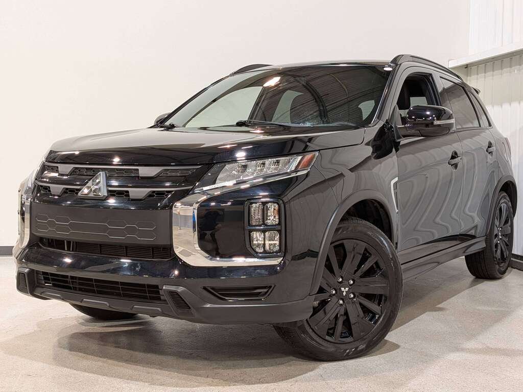 Mitsubishi RVR 2023 Noir Val-David - photo #0