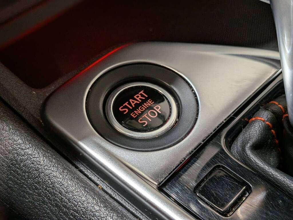 2024 Nissan Sentra SR Manual White Val-David - photo #26