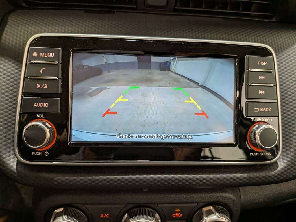2024 Nissan Kicks S FWD White Val-David - photo #22