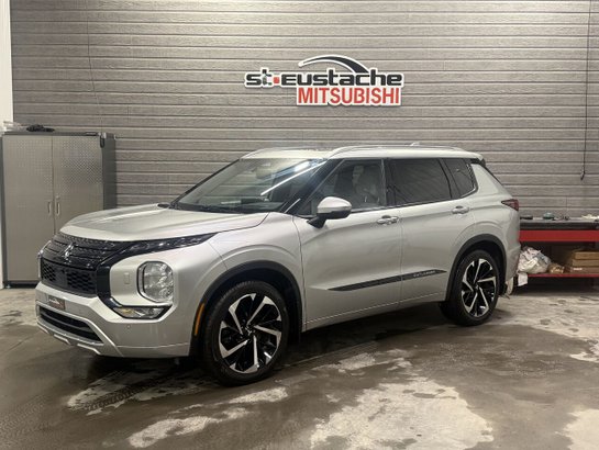 Mitsubishi Outlander GT**S-AWC**TOIT OUVRANT**CUIR**HEADS-UP DISPLAY**MAGS 2024 Argent