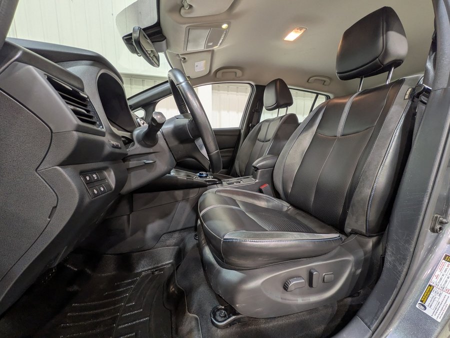 Nissan LEAF 2023 2023 Gris