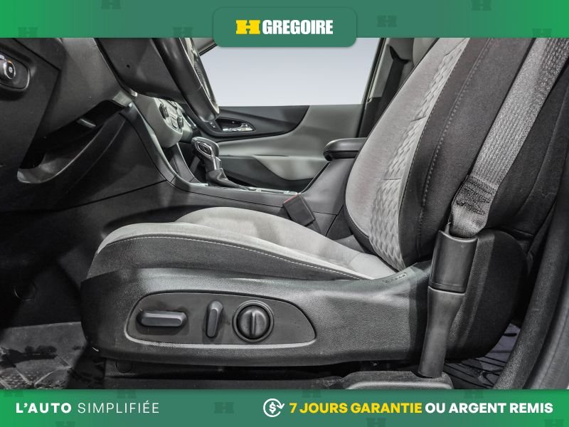 Chevrolet Equinox 2022 Blanc Blainville - photo #17