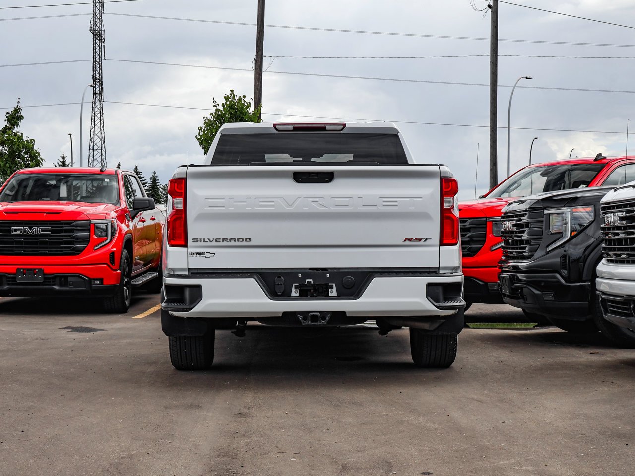 2019 Chevrolet Silverado 1500 4WD Crew Cab 147 RST White Sherwood Park - photo #6