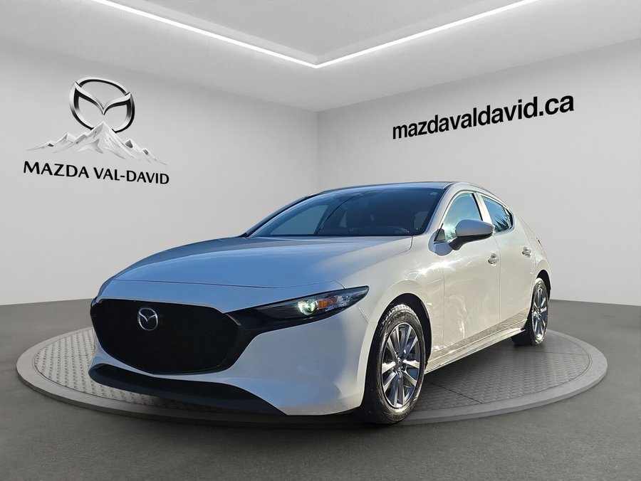 2024 Mazda Mazda3 Sport GS, BA, Volant chauffant, Toit ouvrant, Sièges en cuir White