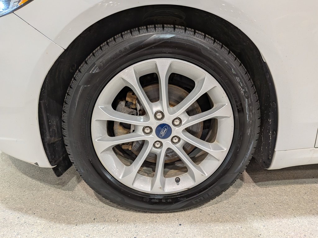 Ford Fusion Hybrid SEL FWD 2019 Blanc Val-David - photo #35