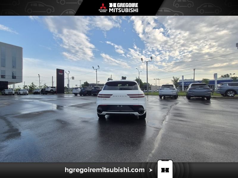 2022 Genesis GV70 White Blainville - photo #7