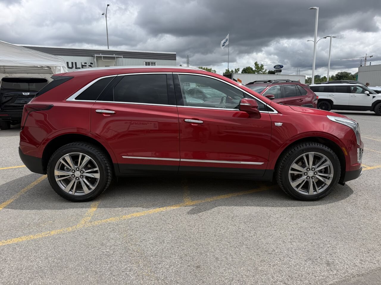 2024 Cadillac XT5 PREMIUM LUXURY FINANCEMENT À PARTIR 3.99% Red Laval - photo #9