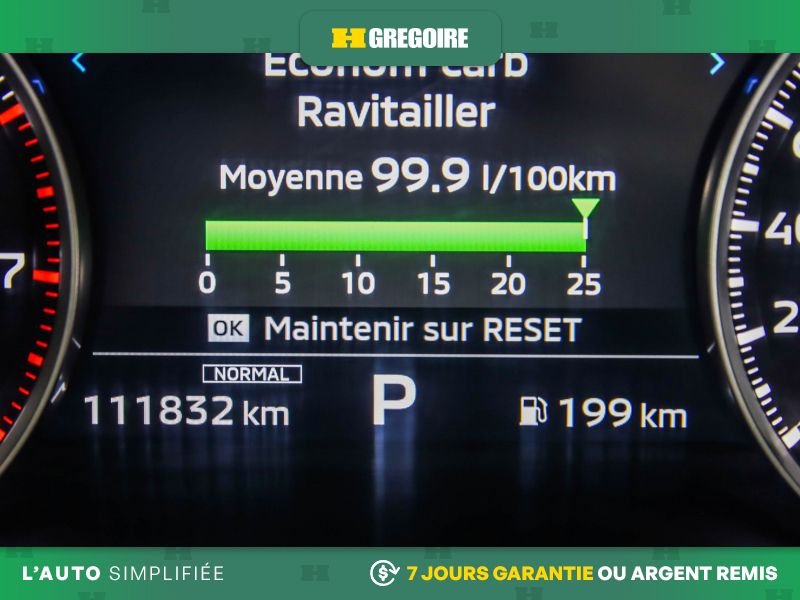2022 Mitsubishi Outlander Green Laval - photo #16